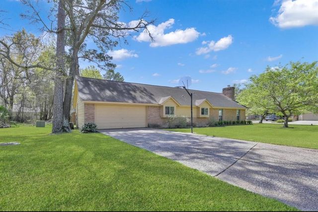 11650 Twain Drive, Montgomery, TX 77356