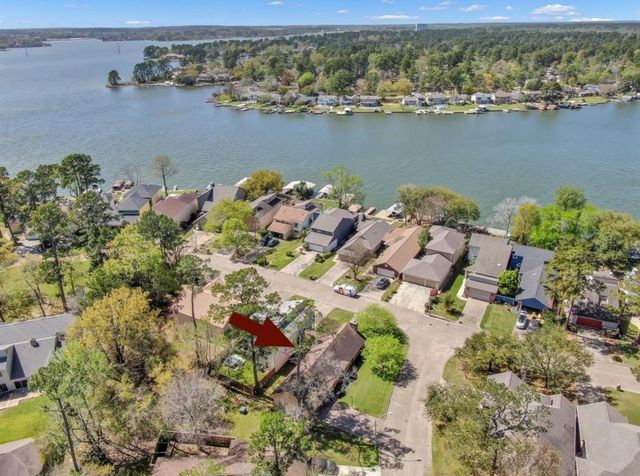 11650 Twain Drive, Montgomery, TX 77356