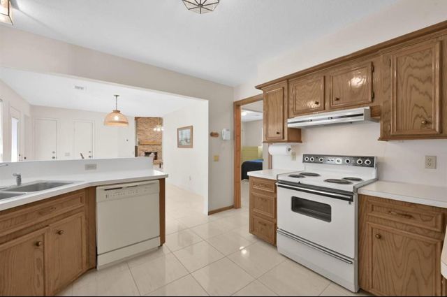 11650 Twain Drive, Montgomery, TX 77356