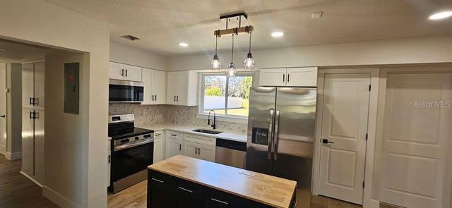 410 S OXALIS AVENUE, Orlando, FL 32807