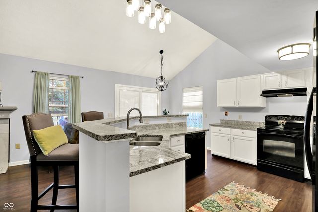 2894 Brooks Bend Drive, Carmel, IN 46032