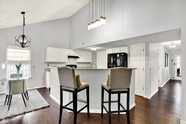 2894 Brooks Bend Drive, Carmel, IN 46032