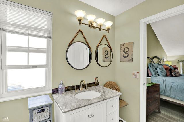 2894 Brooks Bend Drive, Carmel, IN 46032