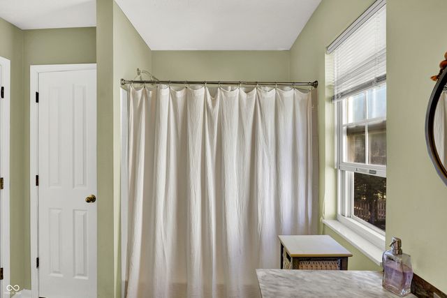 2894 Brooks Bend Drive, Carmel, IN 46032