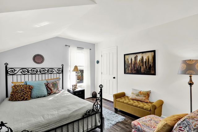 2894 Brooks Bend Drive, Carmel, IN 46032