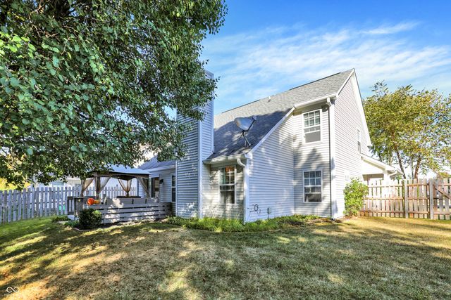 2894 Brooks Bend Drive, Carmel, IN 46032