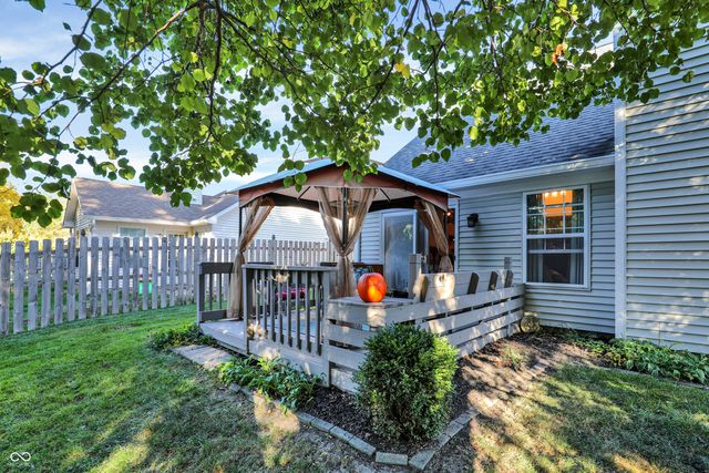 2894 Brooks Bend Drive, Carmel, IN 46032