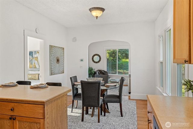 741 S Henderson Street, Seattle, WA 98108