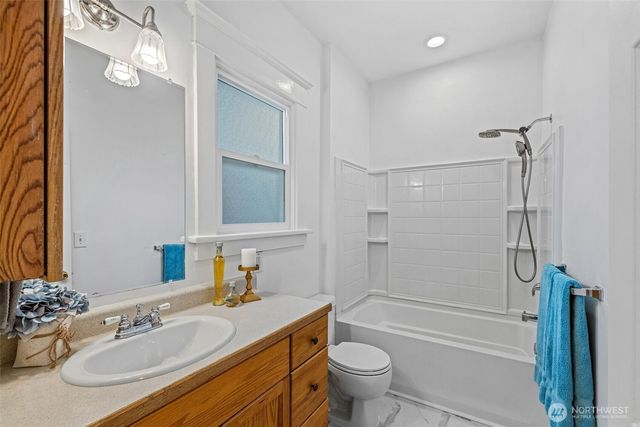 741 S Henderson Street, Seattle, WA 98108