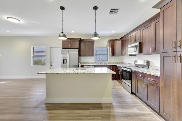 2311 Zeder Avenue, Delray Beach, FL 33444