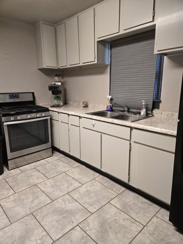 312 N Logan Street, Texas City, TX 77590