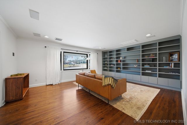 2931 E 39th Street, Tulsa, OK 74105