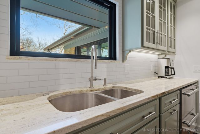 2931 E 39th Street, Tulsa, OK 74105