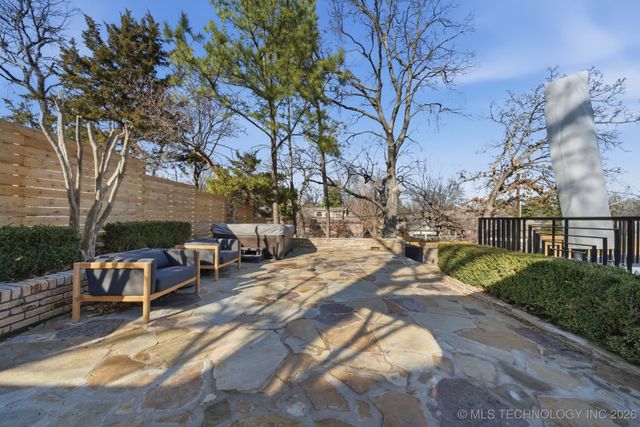 2931 E 39th Street, Tulsa, OK 74105