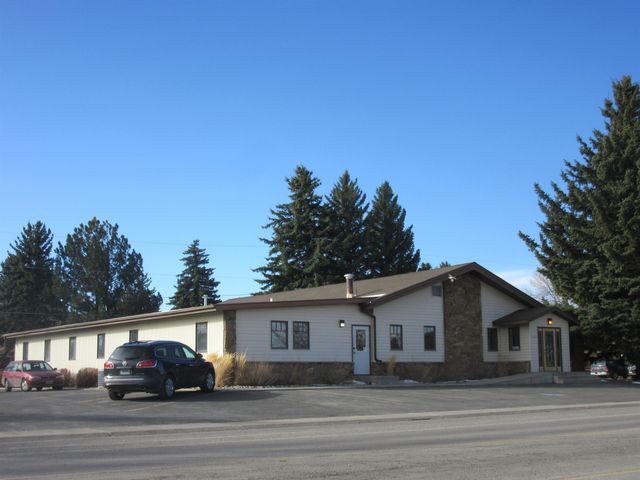 1402 Stampede Ave, Cody, WY 82414 property photo