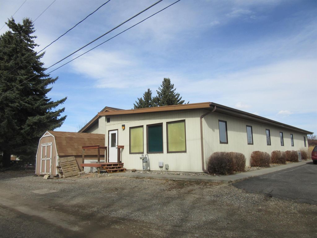 1402 Stampede Ave, Cody, WY 82414 photo 14