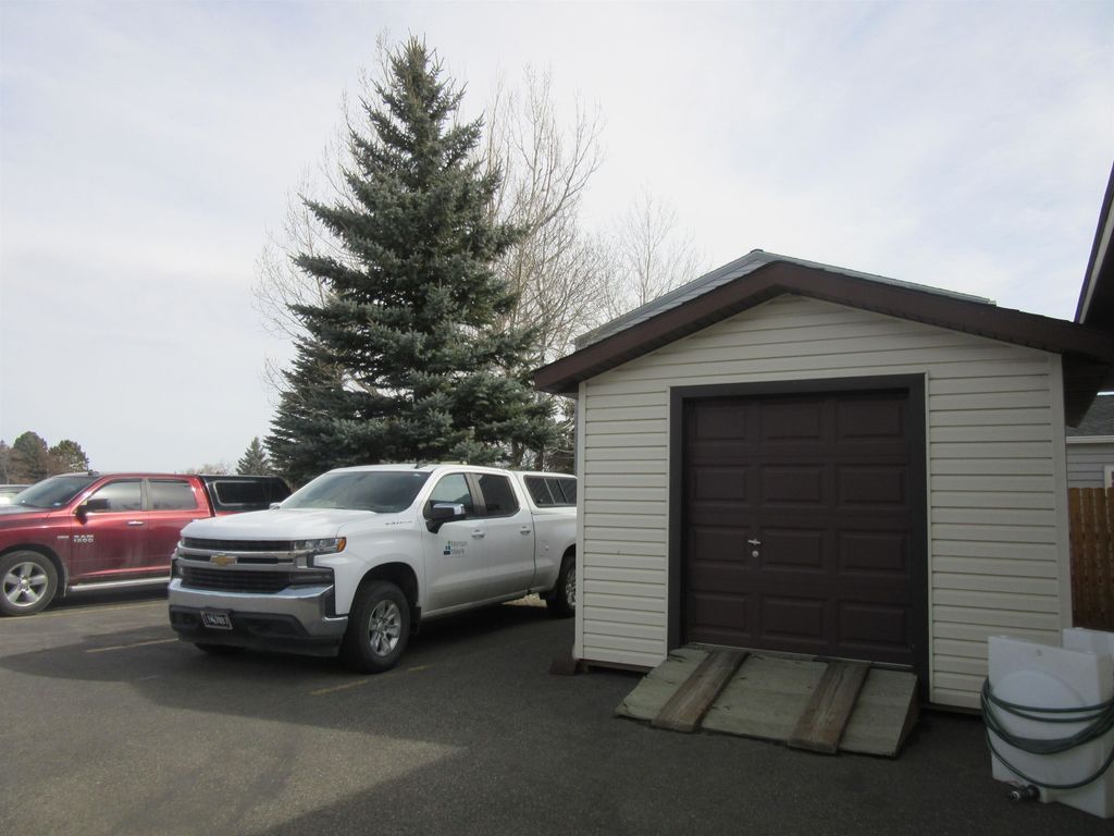 1402 Stampede Ave, Cody, WY 82414 photo 15