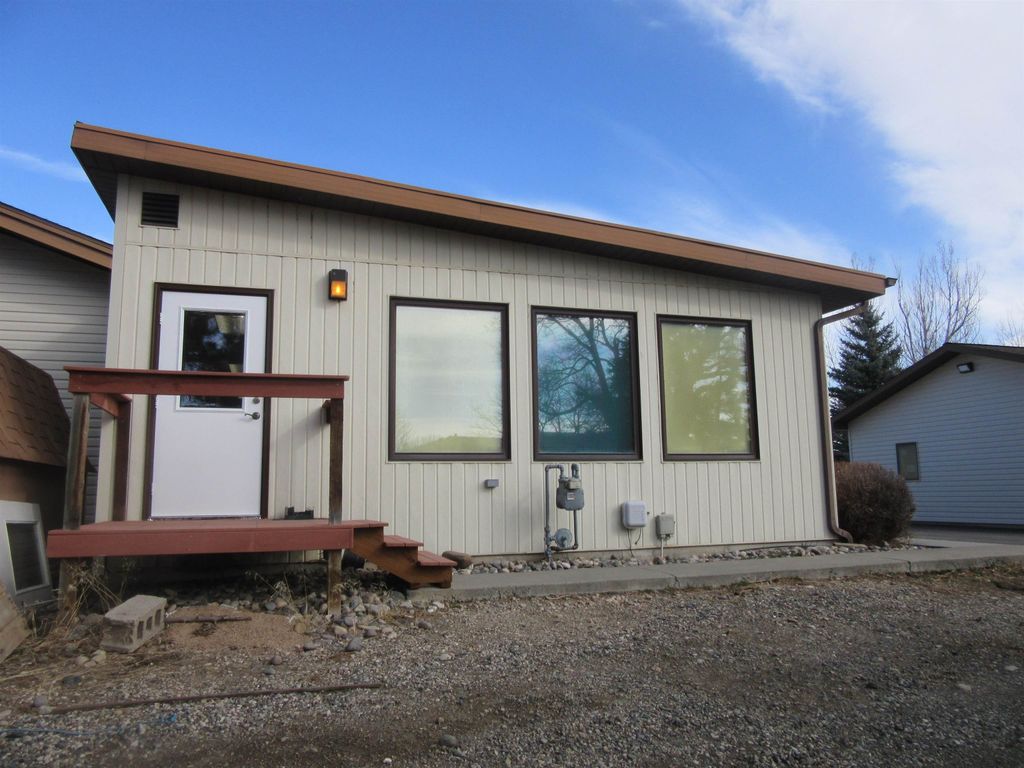 1402 Stampede Ave, Cody, WY 82414 photo 4