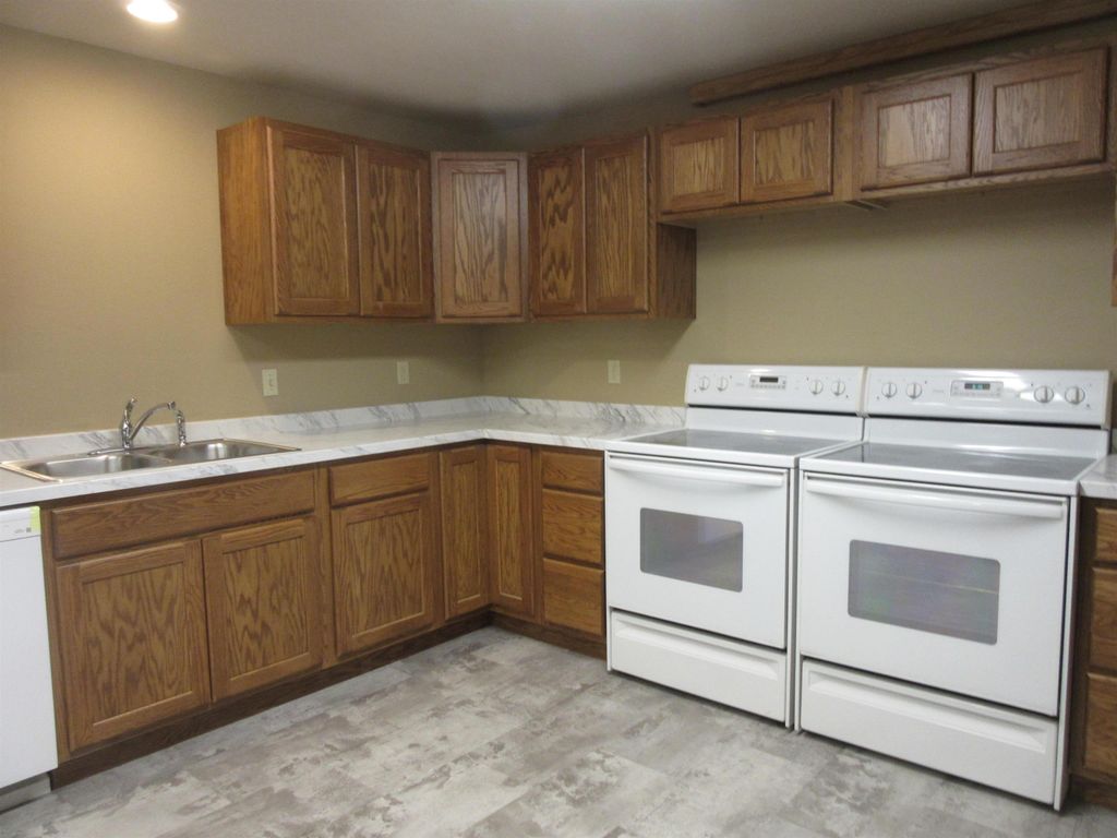 1402 Stampede Ave, Cody, WY 82414 photo 35