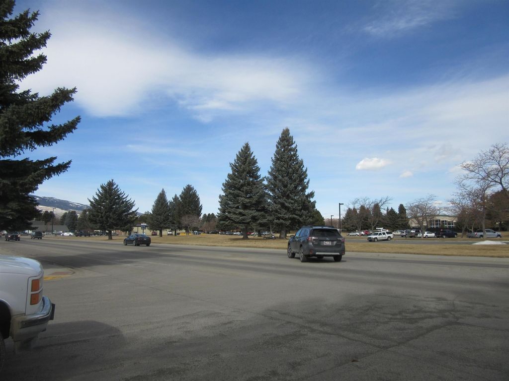 1402 Stampede Ave, Cody, WY 82414 photo 48