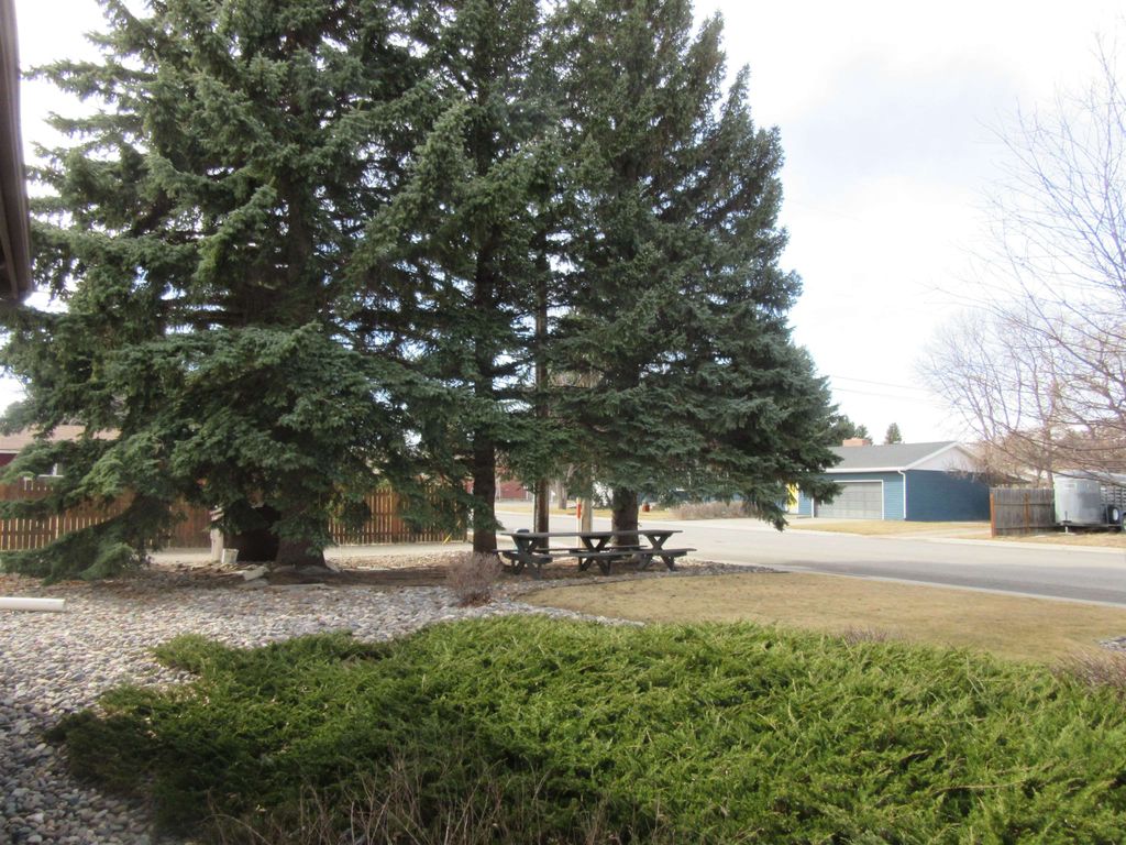 1402 Stampede Ave, Cody, WY 82414 photo 49