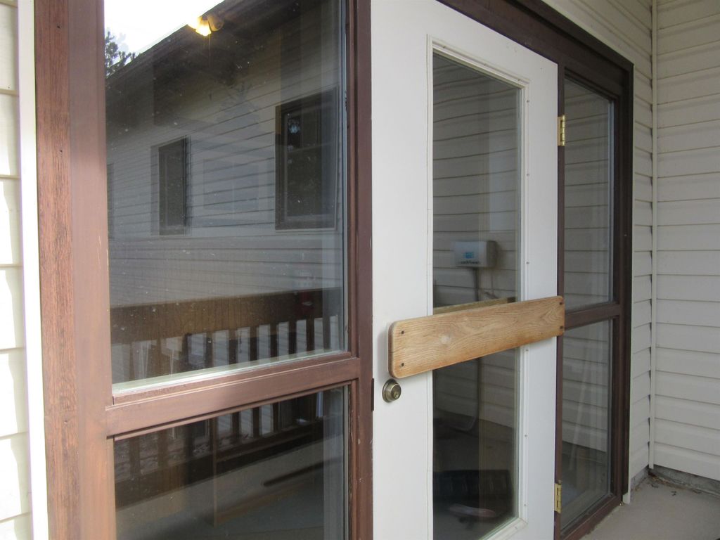 1402 Stampede Ave, Cody, WY 82414 photo 10