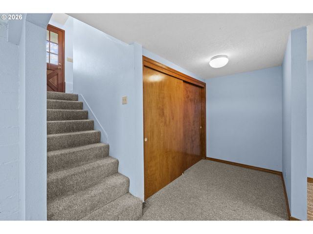 6680 Nw 179TH St, Ridgefield, WA 98642