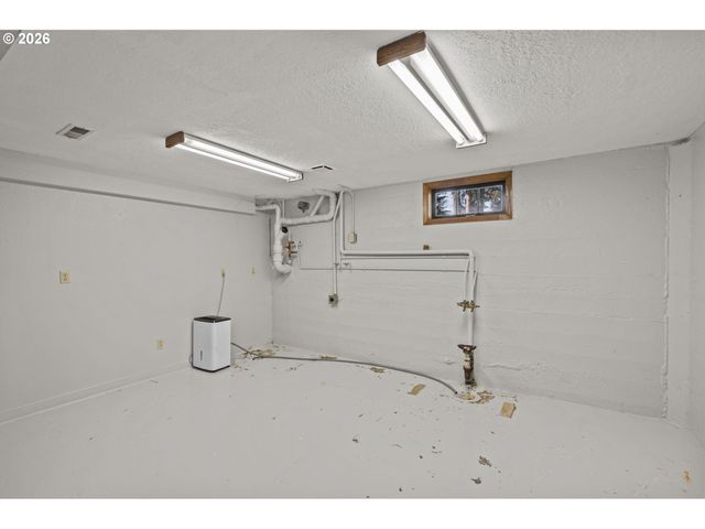6680 Nw 179TH St, Ridgefield, WA 98642