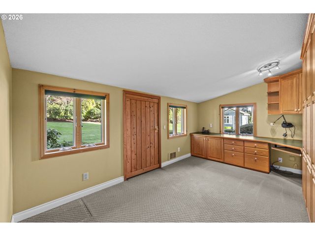 6680 Nw 179TH St, Ridgefield, WA 98642