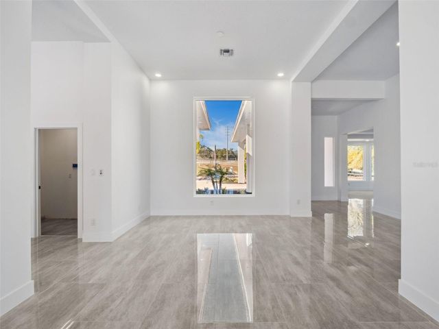 17850 CORALWOOD LANE, Groveland, FL 34736