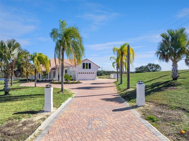 17850 CORALWOOD LANE, Groveland, FL 34736