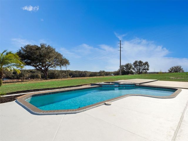 17850 CORALWOOD LANE, Groveland, FL 34736