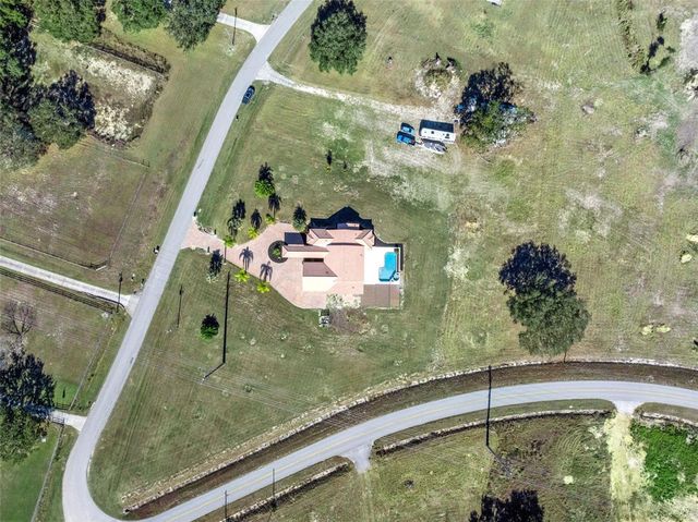 17850 CORALWOOD LANE, Groveland, FL 34736