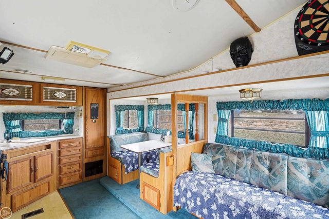 10151 Canada Road, Birch Run, MI 48415
