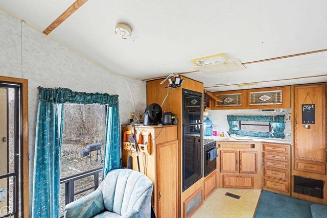 10151 Canada Road, Birch Run, MI 48415