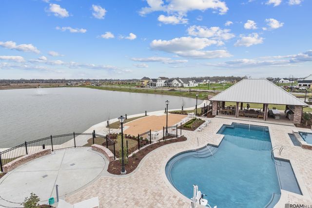 2645 Blue Wing Ln, Baton Rouge, LA 70810
