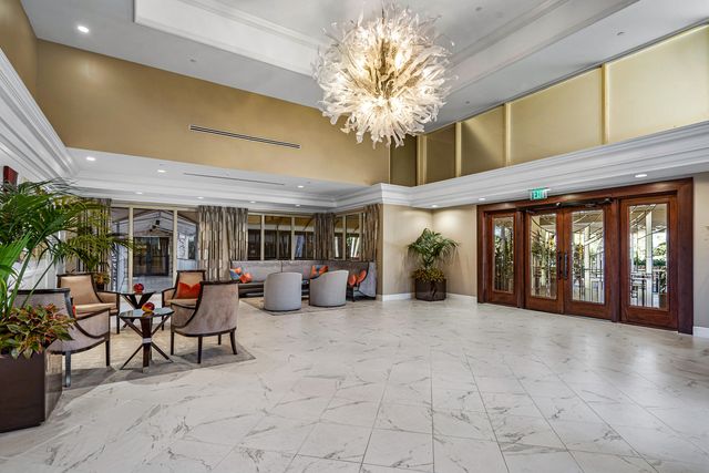 5 Westgate Lane B, Boynton Beach, FL 33436