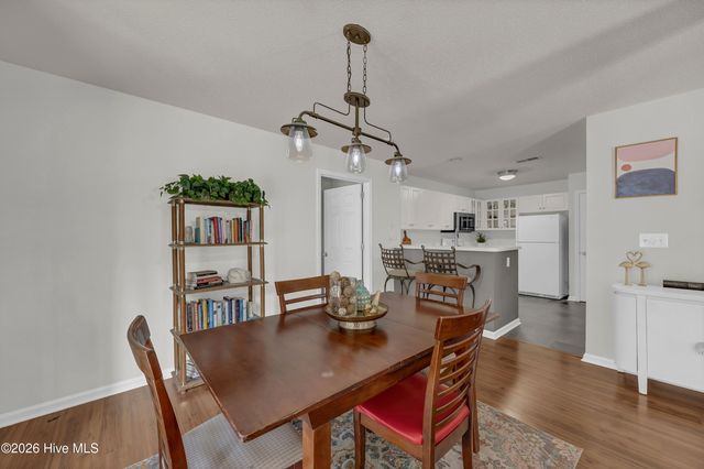 4126 Breezewood Drive Apt 101, Wilmington, NC 28412