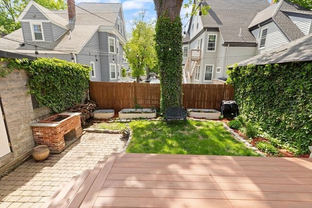 10 O'donnell Terrace, Boston, MA 02122