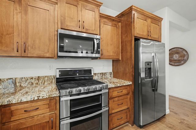 3146 Golden Trail St, Rocklin, CA 95765