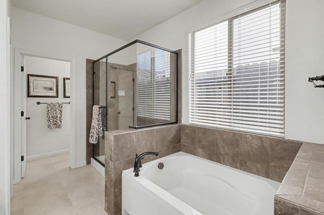 3146 Golden Trail St, Rocklin, CA 95765