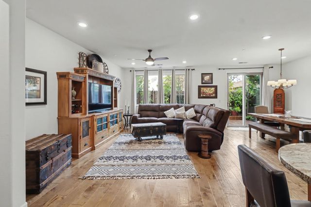 3146 Golden Trail St, Rocklin, CA 95765