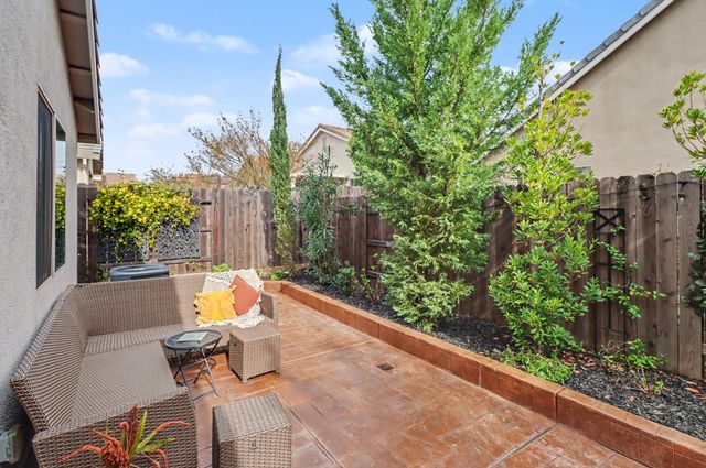 3146 Golden Trail St, Rocklin, CA 95765