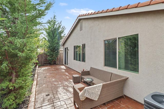 3146 Golden Trail St, Rocklin, CA 95765