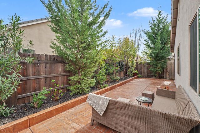 3146 Golden Trail St, Rocklin, CA 95765