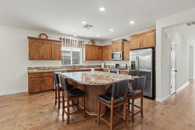 3146 Golden Trail St, Rocklin, CA 95765