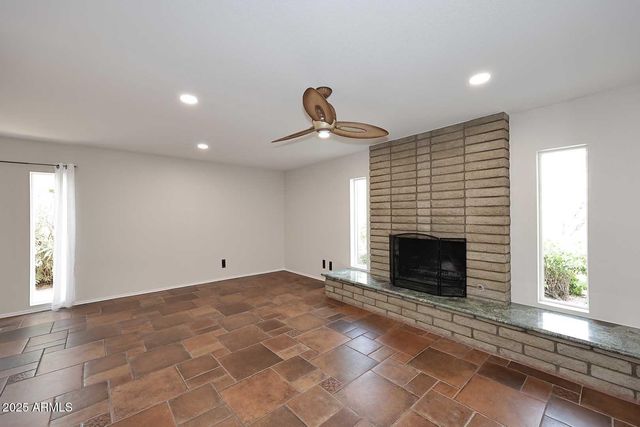 8528 E VIA DE VIVA Street, Scottsdale, AZ 85258