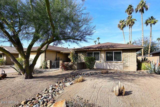 8528 E VIA DE VIVA Street, Scottsdale, AZ 85258