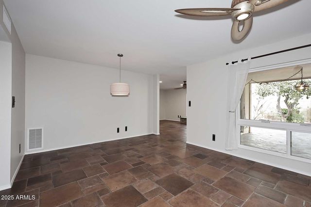 8528 E VIA DE VIVA Street, Scottsdale, AZ 85258