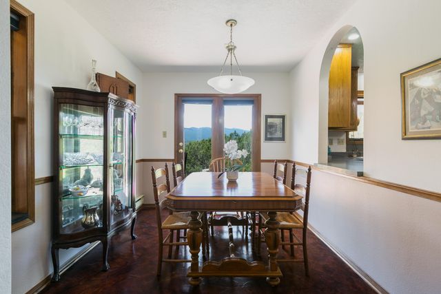 1 ESCENA Drive, Tijeras, NM 87059